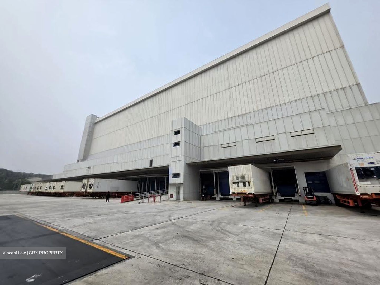 Woodlands East Industrial Estate (D27), Factory #637323121